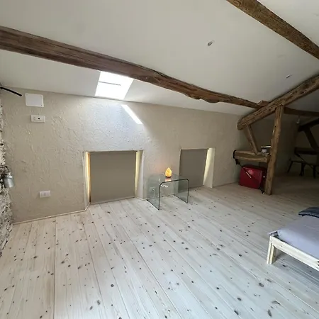 Bed & Breakfast La Finestra Sul Grappa