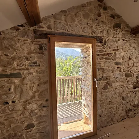 Bed and Breakfast La Finestra Sul Grappa