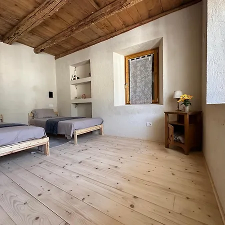 Bed and Breakfast La Finestra Sul Grappa